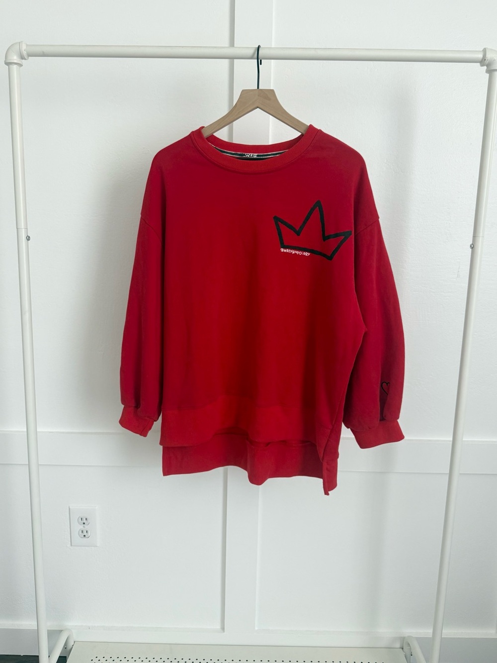 Wren and Glory Queening Painted Sweatshirt Red
